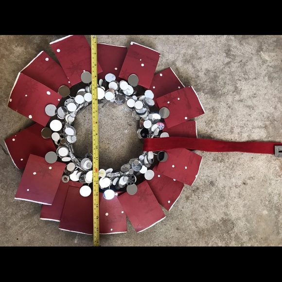 Starbucks Coffee In Store 2007 Holiday Wreath With Felt Hanger and Metal Hook - Picture 7 of 7